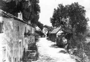 Les Eyzies in 1910