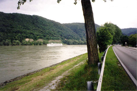 The Donau near Zwentendorf