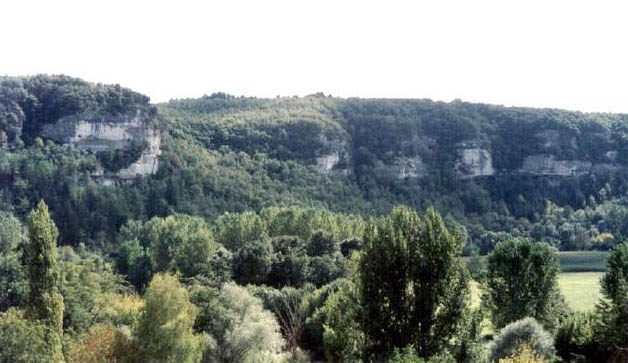 Looking south west from Les Eyzies 