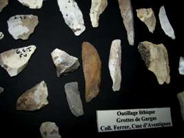 Grotte de Gargas lithic industries