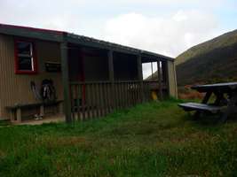 Perry Saddle Hut