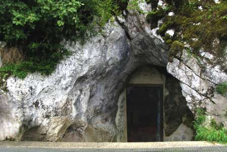 Grotte de Gargas entrance