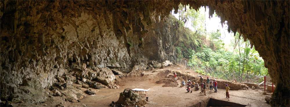 Hobbit Cave