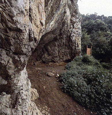 Entrance to El Perro