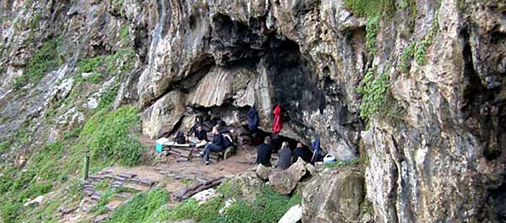 Blombos Cave and Private Nature Reserve, Stillbaai - Cape Town