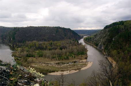 Kapova Cave environs