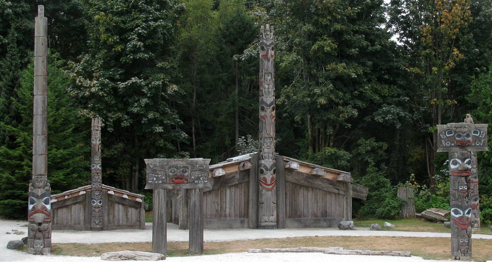 The First Nations of the Pacific Northwest - Totem Poles