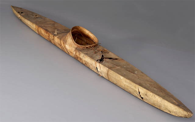 sealing canoe