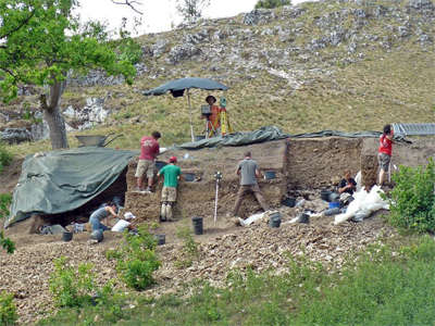 Vogelherd excavations