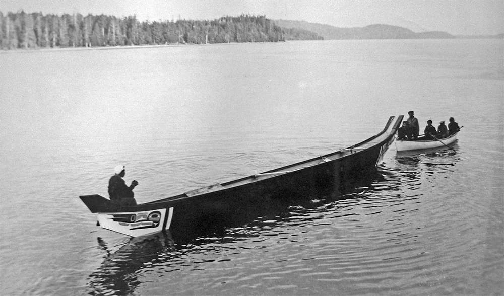 Davidson 1904 canoe