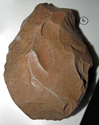  hand axe