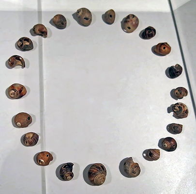 cromagnon necklace