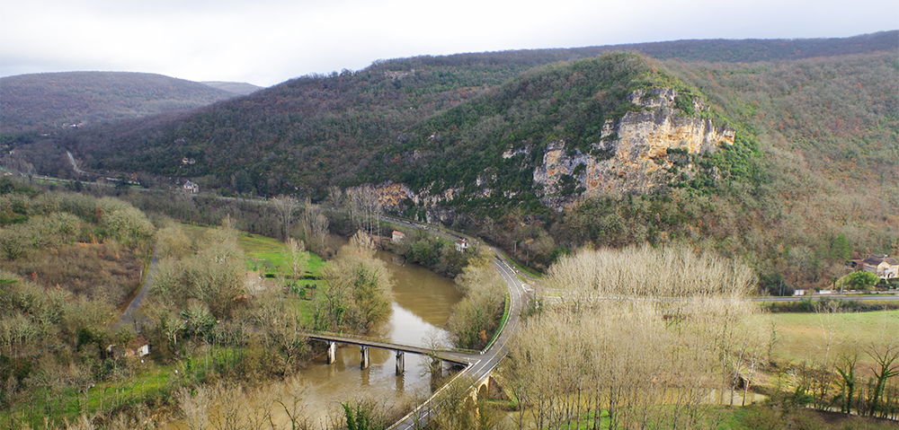 bruniquel exterior