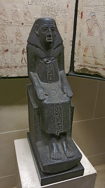  Statue of Senwosret