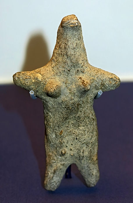 Badarian figurine