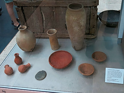 pots