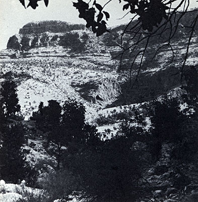 Shanidar cave distant shot