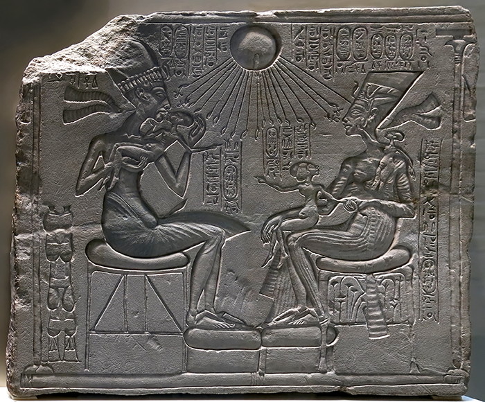 nefertiti and akenate