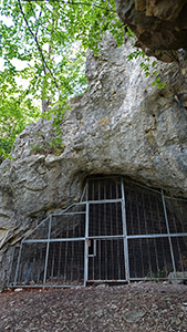 Brillenhöhle