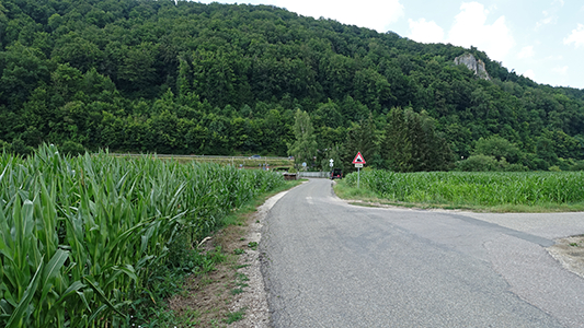 route from hohle fels to sirgenstein